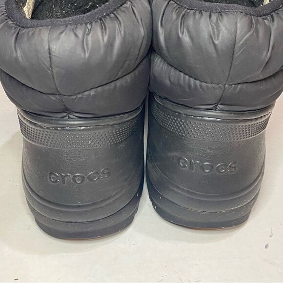 Crocs classic lined neo puff shorty boot black size Women size 10 style 207311 - Picture 8 of 14